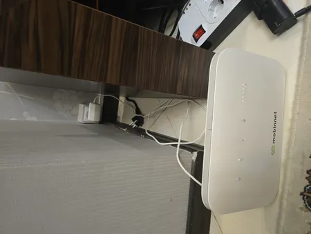 محافظ ولتاژ پارت الکتریک مدل PE8791