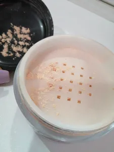 تجریه خرید پودر تثبیت کننده آرایش هانتین شماره H 01