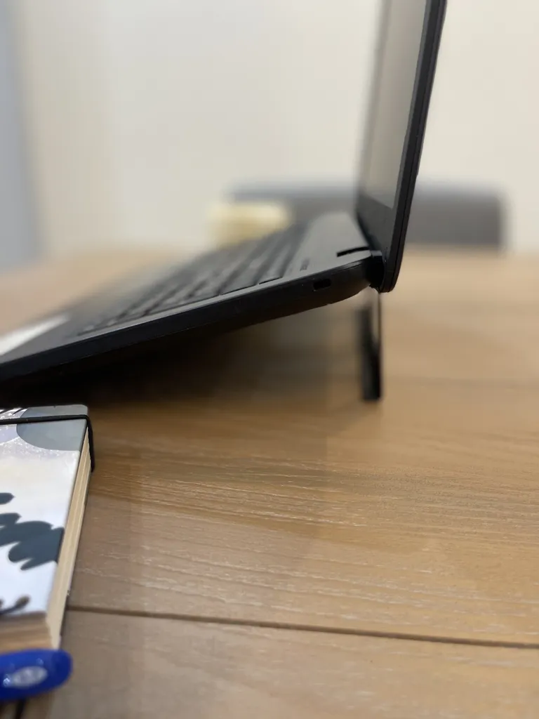 پایه نگهدارنده لپ تاپ دینیال مدل DN01