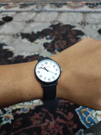 ساعت مچی عقربه ای بلون کد  add b1