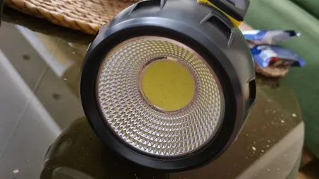 چراغ قوه کملیون مدل S90C