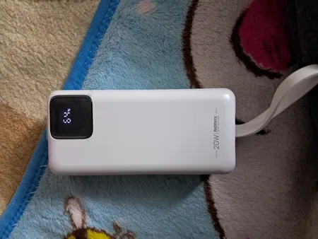 پاوربانک ریمکس مدل RPP-550 ظرفیت 30000 میلی آمپر ساعت