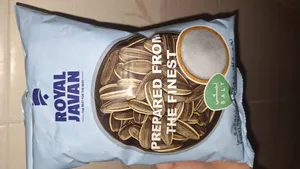 تجریه خرید تخمه آفتاب گردان برشته نمکی  رویال جوان - 100 گرم