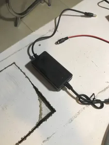 تجریه خرید آداپتور برق 12 ولت 2 آمپر  مدل hik7 کد 12-2