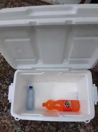 یخدان سفری کیش ترموس مدل شیردار گنجایش 38 لیتر