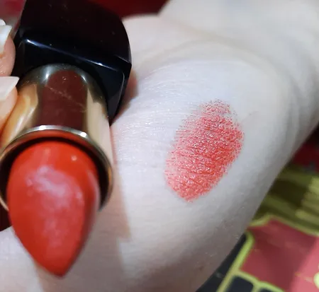 رژ لب جامد این لی مدل Rebel Red شماره 310