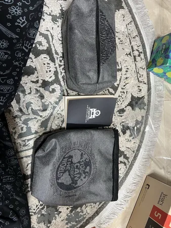 سطل زباله خودرو این چنتا مدل Earth به همراه جای دستمال کاغذی و دفترچه سرویس خودرو