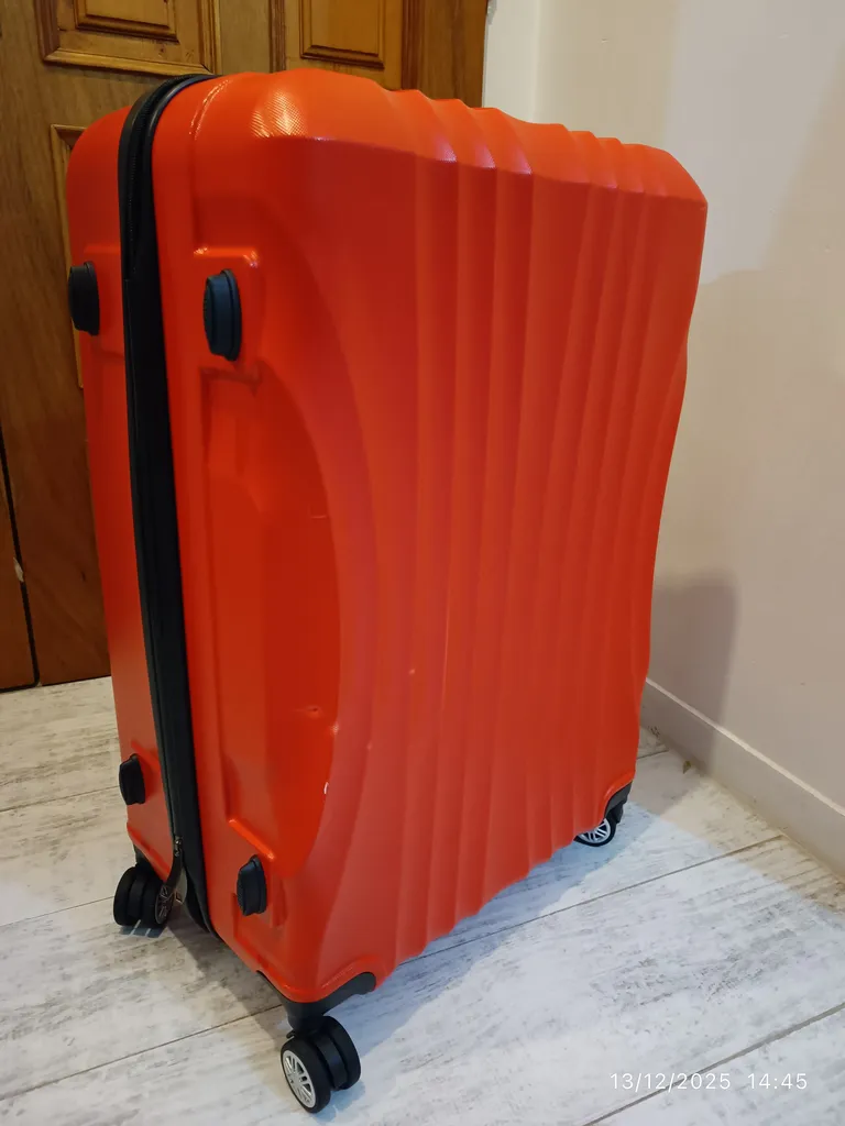 چمدان دیسکاوری مکس مدل 2025 سایز بزرگ ارتفاع 76 سانتی متر