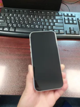 گوشی موبایل اپل مدل iPhone 16 CH دو سیم کارت ظرفیت 256 گیگابایت و رم 8 گیگابایت