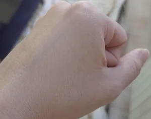 تجریه خرید کرم پودر این لی مدل SWAN شماره 110 حجم 30 میلی لیتر