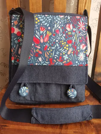 کیف دوشی دخترانه گالری چی چاپ طرح گل کد 65713