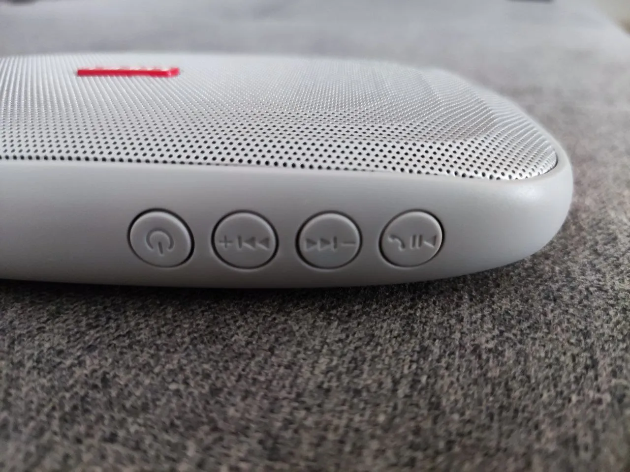 اسپیکر بلوتوثی قابل حمل الدینیو مدل BTS11