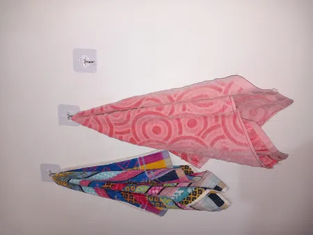 قلاب آویز حوله مدل کریستال کد 10KG مجموعه 3 عددی