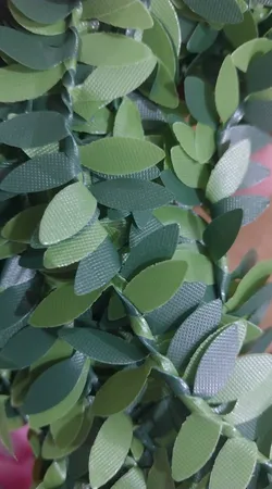 گل مصنوعی مدل ریسه برگ کد 398 طول 7/5 متر