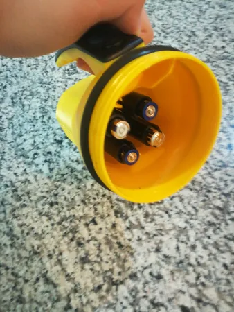 چراغ قوه کملیون مدل 9LED