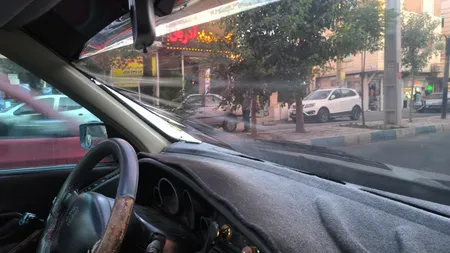 آفتابگیر رولی شیشه جلو خودرو مدل R45