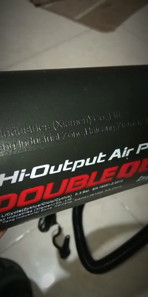 پمپ باد دستی اینتکس مدل 68612