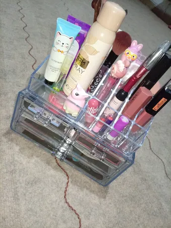 استند لوازم آرایشی مدل Cosmetic