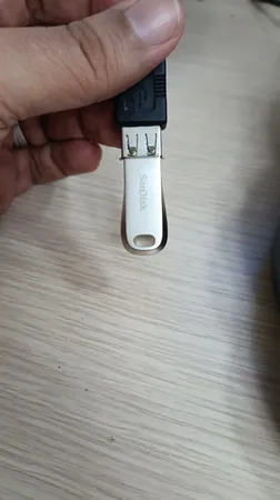 فلش مموری سن دیسک مدل Ultra Luxe ظرفیت 64 گیگابایت