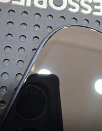 گوشی موبایل اپل مدل iPhone 16 CH دو سیم کارت ظرفیت 256 گیگابایت و رم 8 گیگابایت