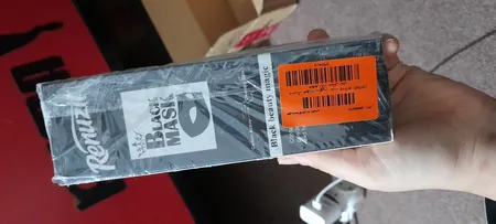 ماسک صورت رینوزیت مدل carbon active حجم 100 میلی لیتر