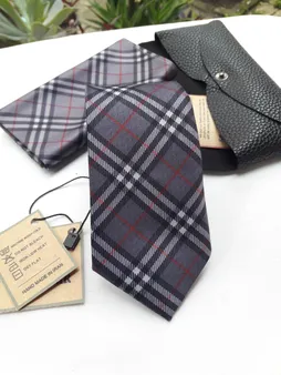 کراوات مردانه مدل تارتان کد ۱۲۸