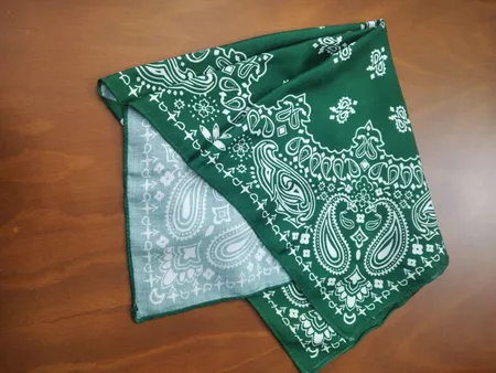 دستمال سر و گردن مدل khavar012