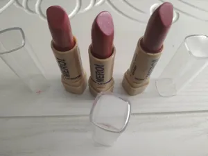 تجریه خرید رژ لب جامد مرو کد M1 مجموعه ۳ عددی