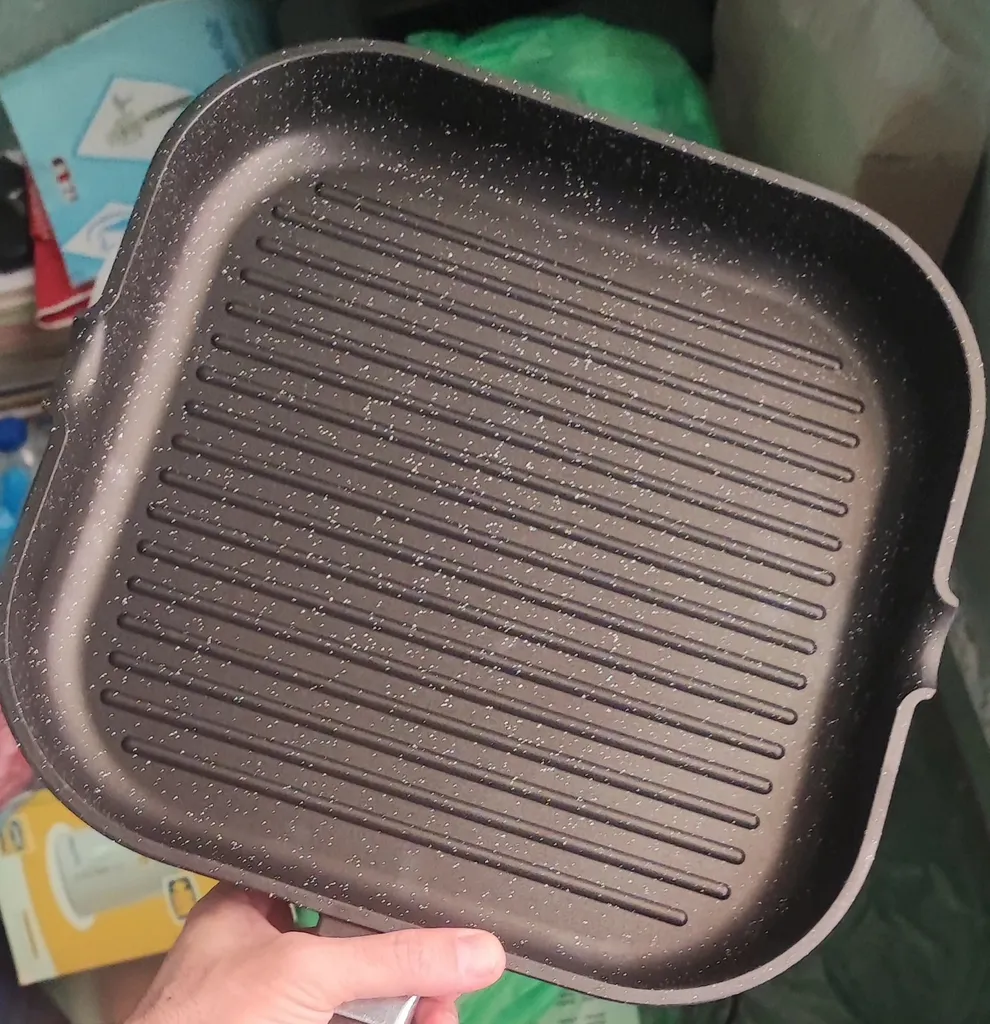 تابه گریل زرساب مدل ماربلینا سایز 28