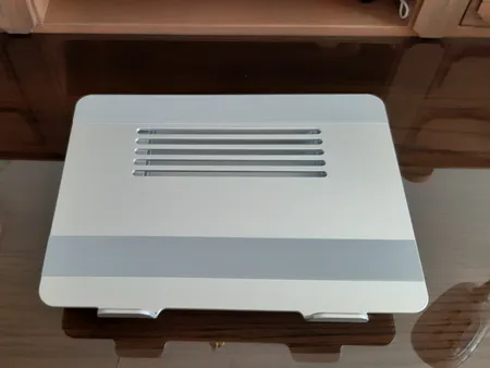 پایه نگهدارنده لپ تاپ نیلکین مدل ProDesk Adjustable