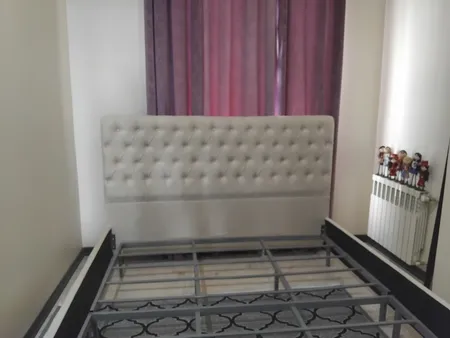 تخت خواب دونفره مدل mari سایز 180×200 سانتی متر