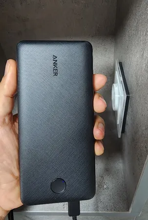 پاوربانک 20 وات انکر مدل A1287 ظرفیت 20000 میلی آمپر ساعت