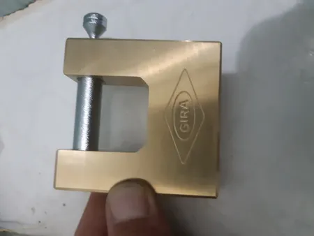 قفل کتابی گیرا مدل  ۰۰۹