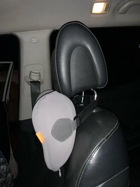 پشت گردنی خودرو باسئوس مدل BS-CZ008