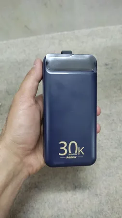 پاوربانک ریمکس مدل RPP-522 22.5W ظرفیت 30000 میلی آمپر ساعت