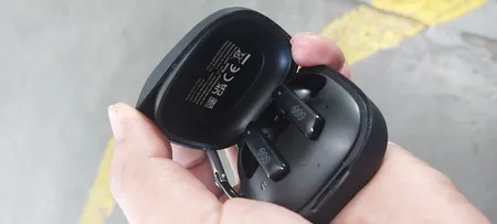 هدفون بلوتوثی کیو سی وای مدل Melobuds ANC HT05