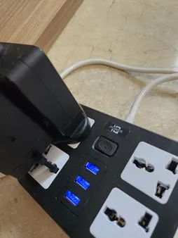 چندراهی برق آی کیو پاور مدل T15