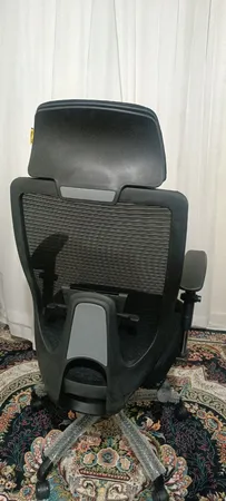 صندلی مدیریتی کادی نو مدل پشت توری VIP