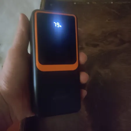 پاوربانک مدل WICCoo___22.5W ظرفیت 30000 میلی آمپر ساعت