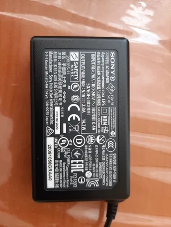 پایه شارژر دسته بازی پلی استیشن 5   مدل CFI-ZDS1