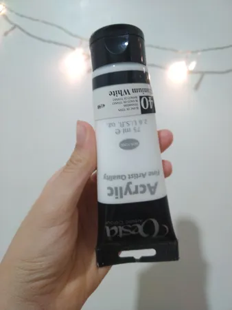 رنگ اکریلیک وستا مدل 40 Titanium White حجم 75 میلی لیتر