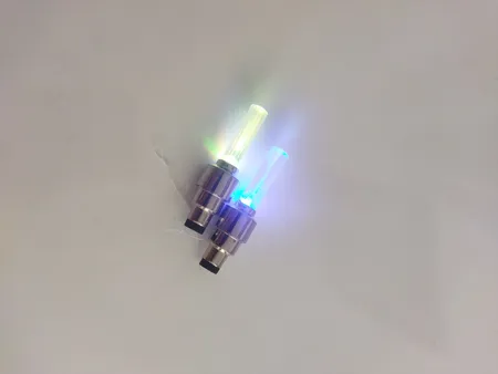 چراغ چرخ دوچرخه آیرون من مدل Rb20 بسته 2 عددی