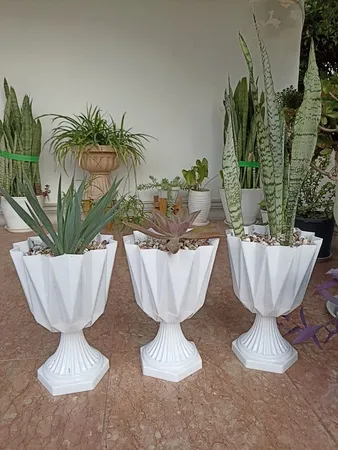 گلدان مدل پایه دار کد 22cm