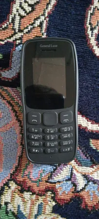 گوشی موبایل جنرال لوکس مدل 106 دو سیم کارت ظرفیت چهار مگابایت