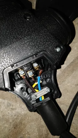 کابل سیار فردان الکتریک مدل ks-1031.5