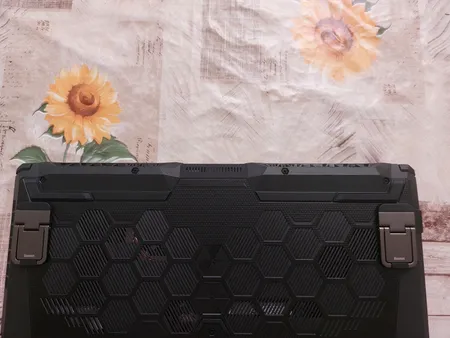 پایه نگهدارنده لپ تاپ بیسوس مدل BS-HN001 بسته 2 عددی