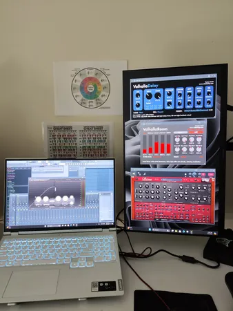 پایه نگهدارنده مانیتور ارگو مدل WLA003 مناسب برای مانیتور 17 تا 30 اینچ