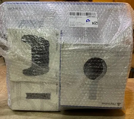 کنسول بازی سونی مدل PlayStation 5 ظرفیت 825 گیگابایت ریجن 1200 آسیا به همراه دسته اضافی و پایه شارژر و هدست