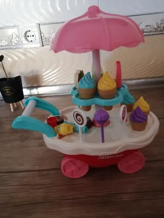 اسباب بازی مدل چرخ بستنی فروشی مدل Sweet Cart
