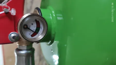 کپسول آتش نشانی روناک گاز خزر مدل بیوورسال کد 1 وزن 6 کیلوگرم